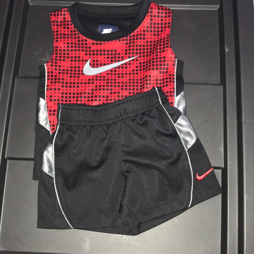 Nike set, 12M